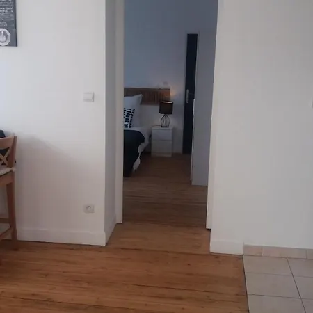 6 Du Temple 2 & Parking Apartment