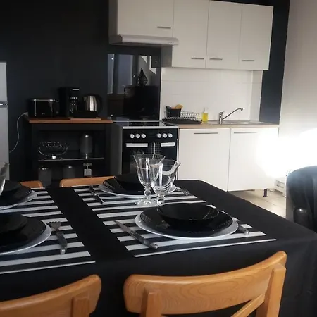 6 Du Temple 2 & Parking *